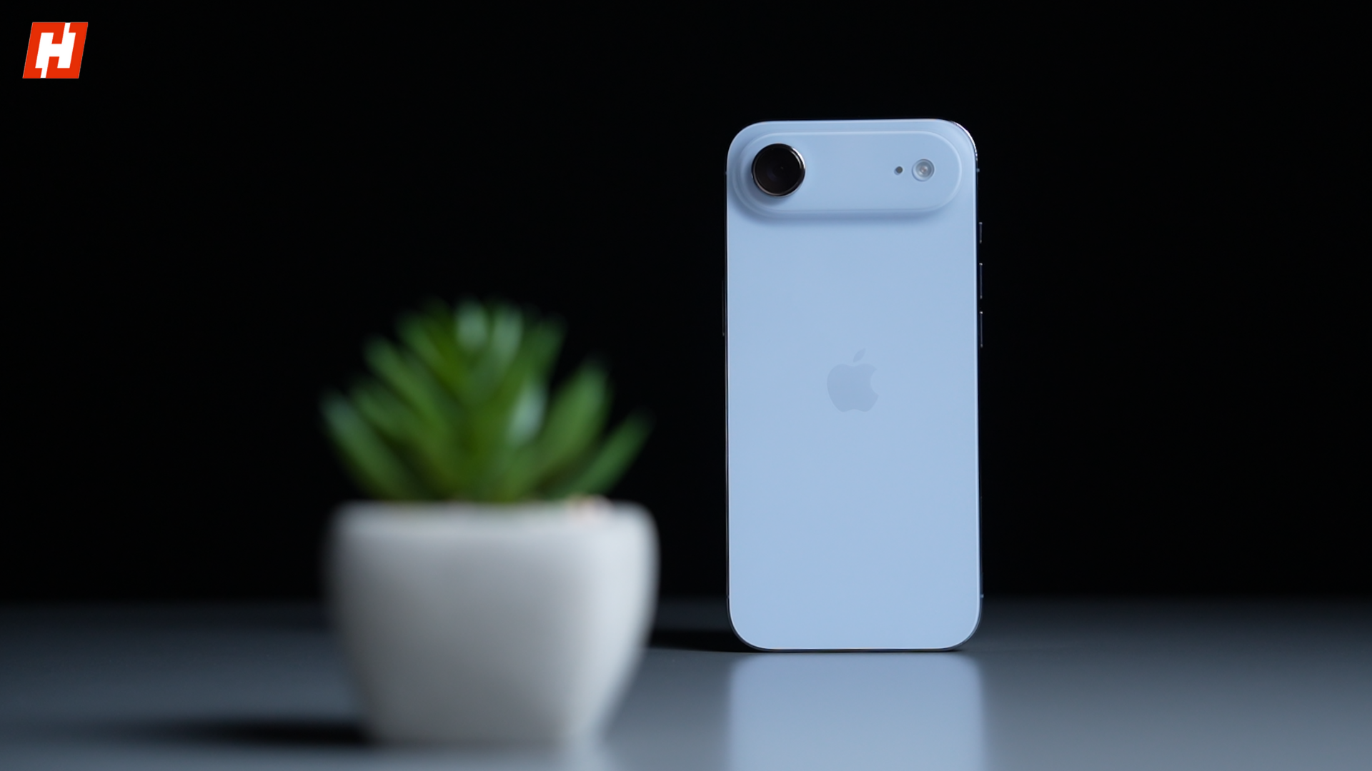 But having using it for over a week, the battery life turned out to be much better than what I had expected. The iPhone Air easily got me through a full day. I’m a pretty demanding user when I am testing a phone and take a ton of photos, watch a lot of videos on YouTube and Netflix, and also game lot. And still, on most days, I would end the day with about 10 per cent still left. 